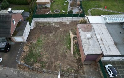 04.03.2023 – Ein Riesenschritt für unser Traumhaus: Angleichen des Grundstücks