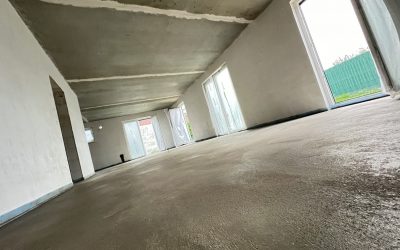 28.10.2023 – Der lang ersehnte Schritt über den Estrich