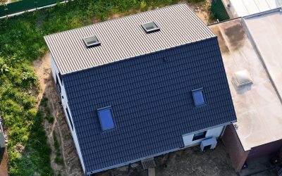 Ein Sonnenstrahl im Dachgeschoss: Solar-Rollos für die Rettung!